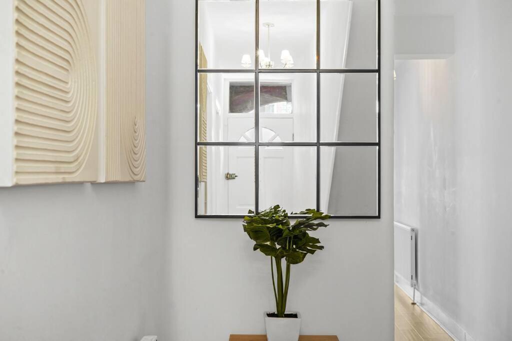 Bright 2 Bed Perfect Hub Apartament *